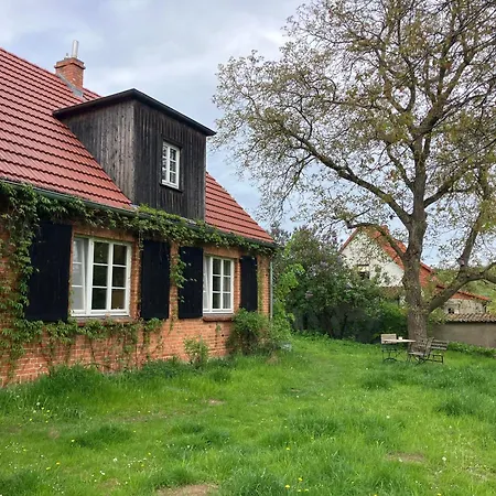 Haus Praelank * Neustrelitz